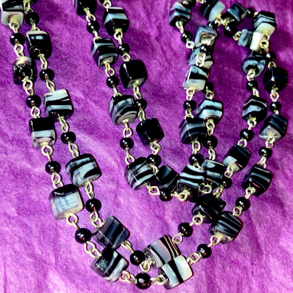 Vintage Murano Art glass bead Neaklace